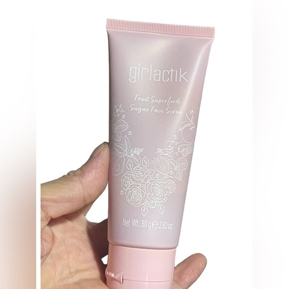 Girlactik Superfood Sugar Face Scrub Brand New In Box Period Size 80 g / 2.82 oz - Picture 5 of 7